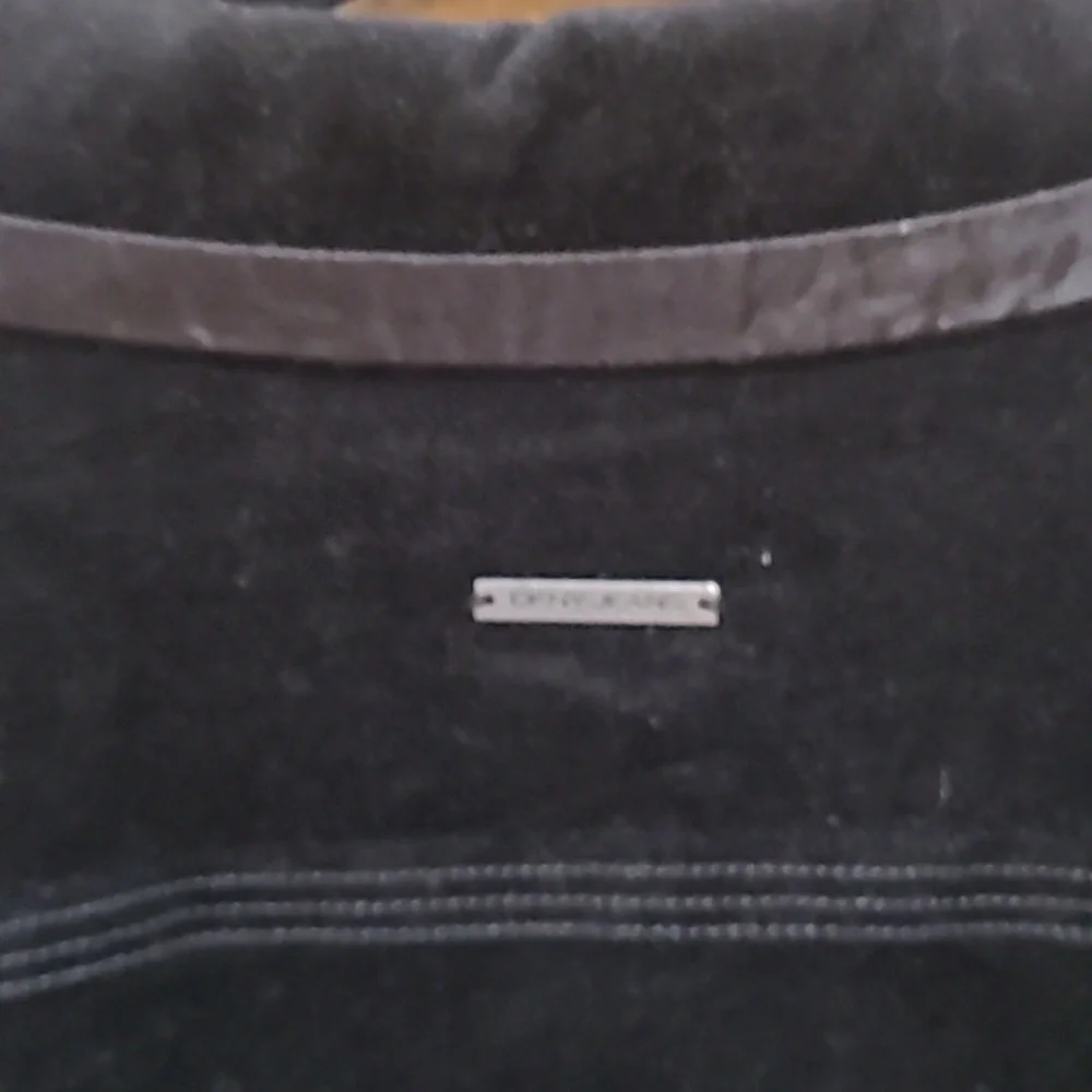 DKNY | Velvet Jacket - Picture 5 of 10